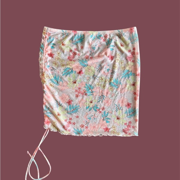 Celebrity Pink One Size 29x17 Stretchy Adult Juniors Swim Skirt‎ Cover Up Pastel - Picture 4 of 6